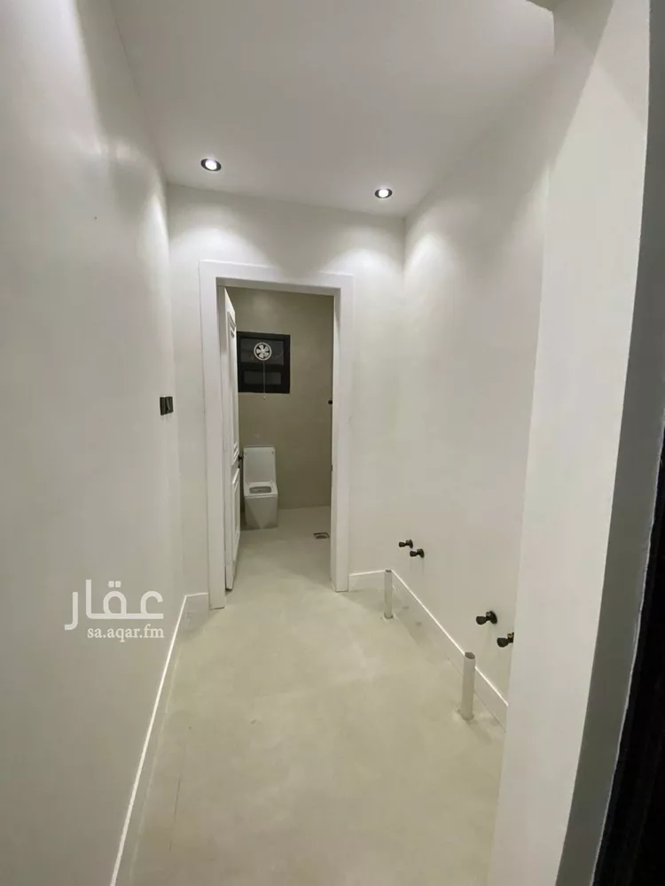 فيلا للبيع في شارع يحيى بن أكثم, حي طويق, مدينة الرياض, منطقة الرياض 16