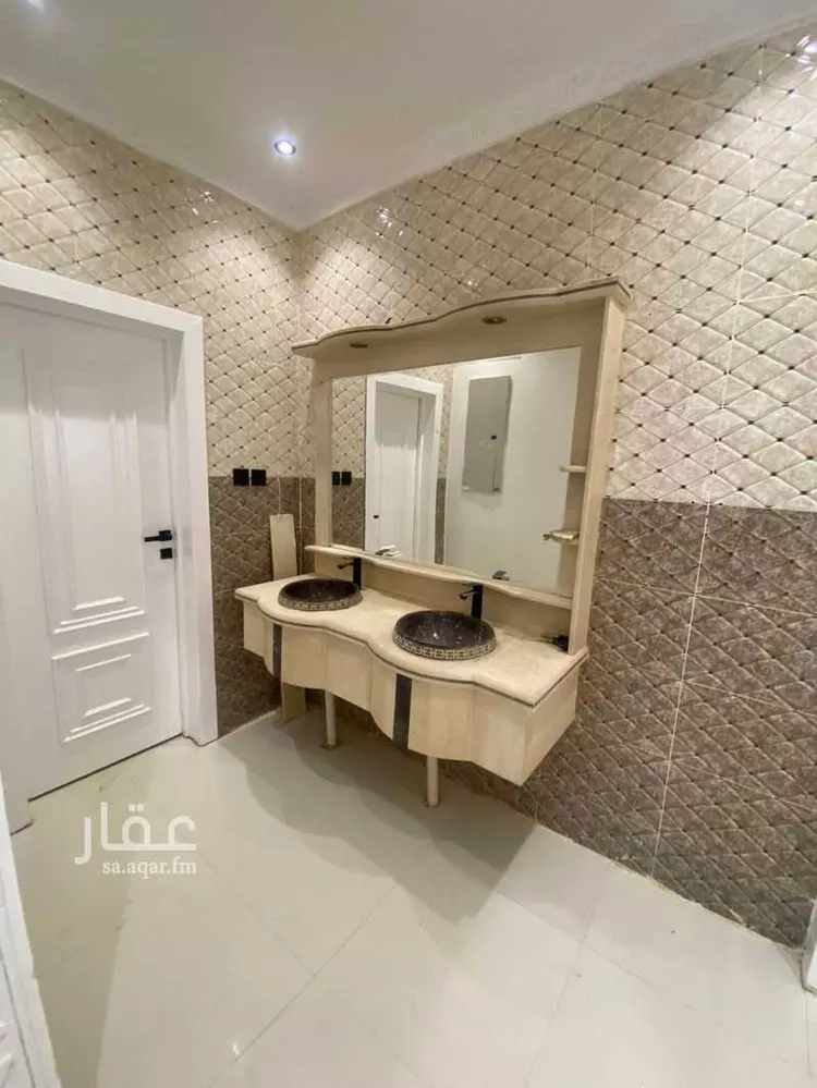 فيلا للإيجار في شارع أسلم بن عبدالعزيز, حي الرمال, مدينة الرياض, منطقة الرياض 13