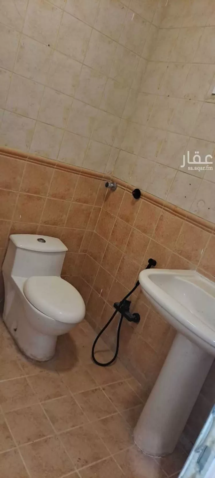 فيلا للإيجار في شارع سويد الأنصاري, حي الشفاء, مدينة عنيزة, منطقة القصيم 21