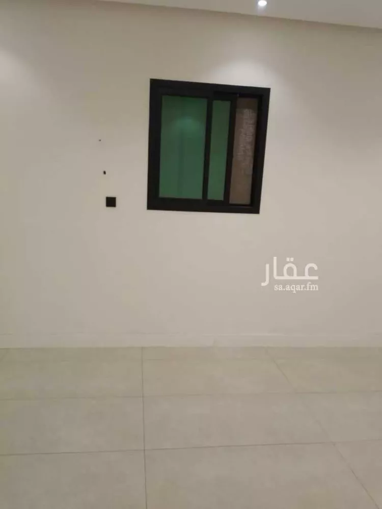 فيلا للبيع في شارع الجرفية, حي الدار البيضاء, مدينة الرياض, منطقة الرياض صورة 2