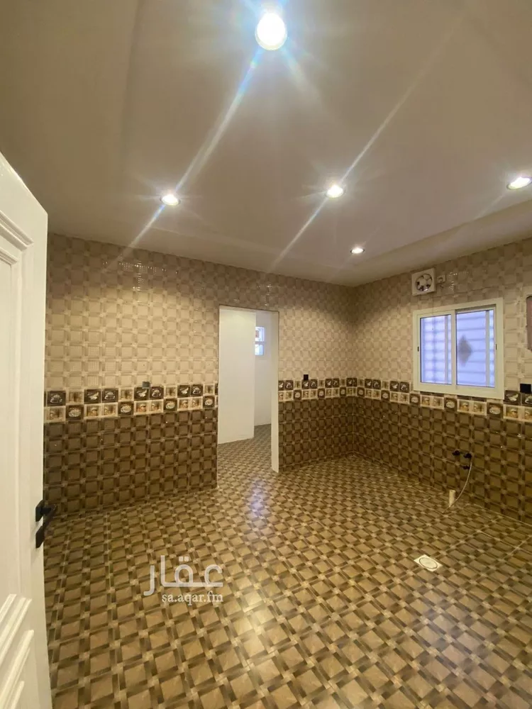 فيلا للبيع في شارع الفنار, حي العزيزية, مدينة الرياض, منطقة الرياض صورة 5