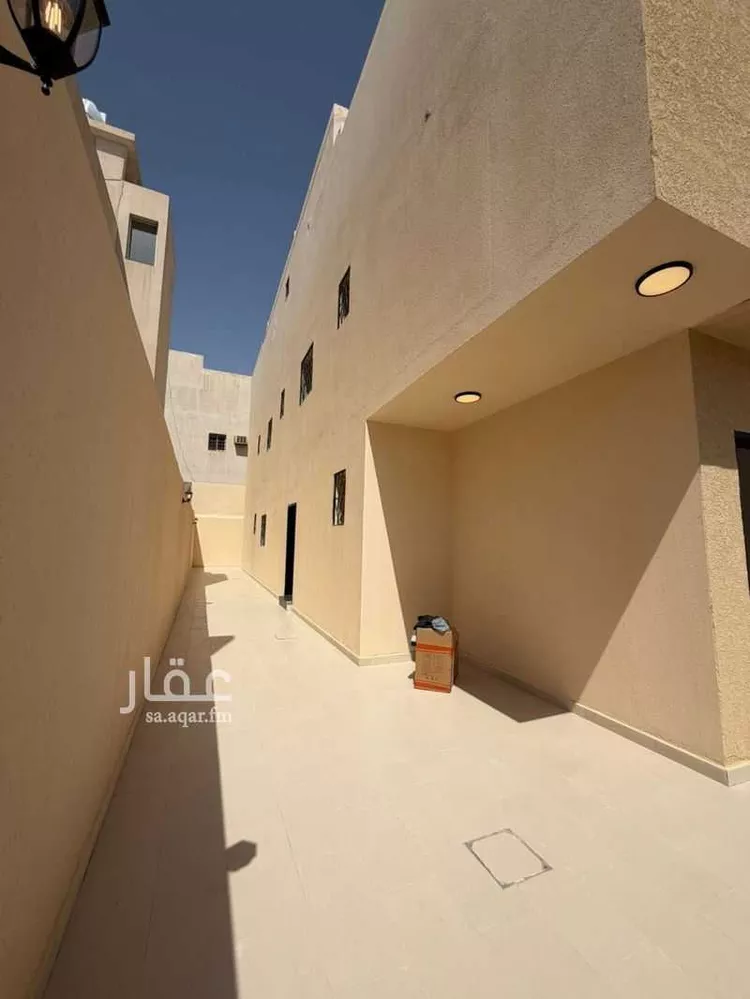 فيلا للبيع في شارع الثامرية, حي الدار البيضاء, مدينة الرياض, منطقة الرياض 14
