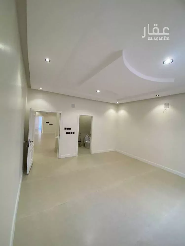 فيلا للبيع في شارع الجرفية, حي الدار البيضاء, مدينة الرياض, منطقة الرياض صورة 4