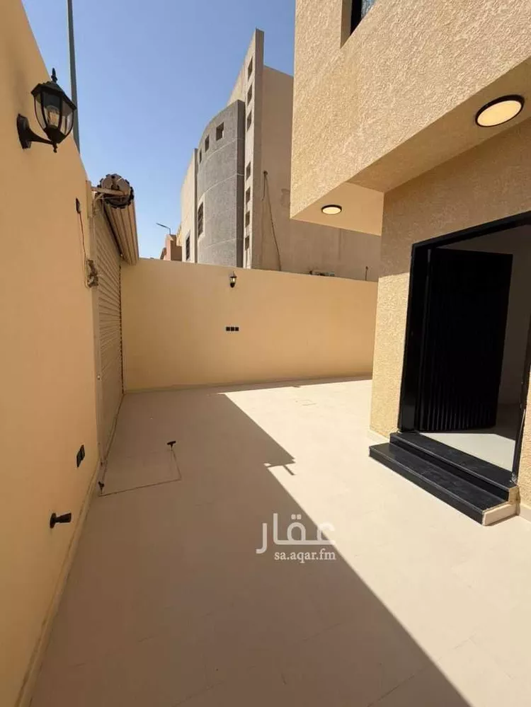 فيلا للبيع في شارع الثامرية, حي الدار البيضاء, مدينة الرياض, منطقة الرياض صورة 5