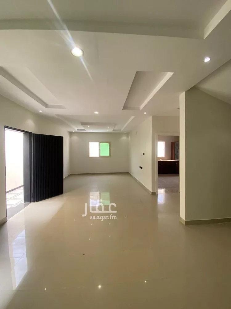 فيلا للبيع في شارع الطيب اليوسف, حي طويق, مدينة الرياض, منطقة الرياض 12