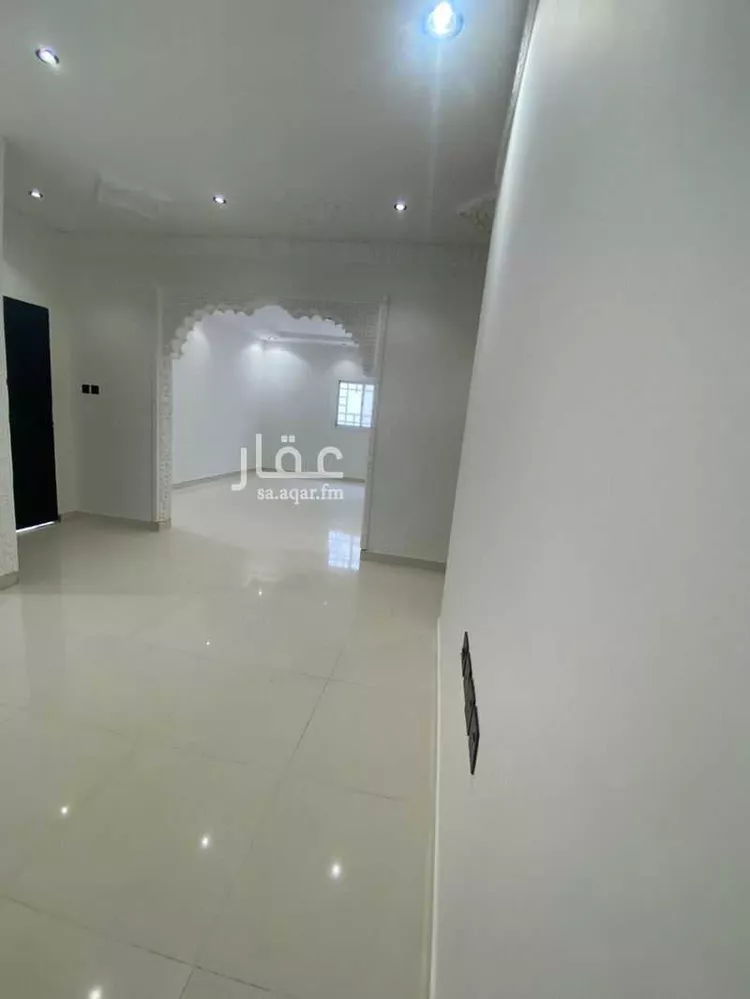فيلا للإيجار في شارع أسلم بن عبدالعزيز, حي الرمال, مدينة الرياض, منطقة الرياض 14