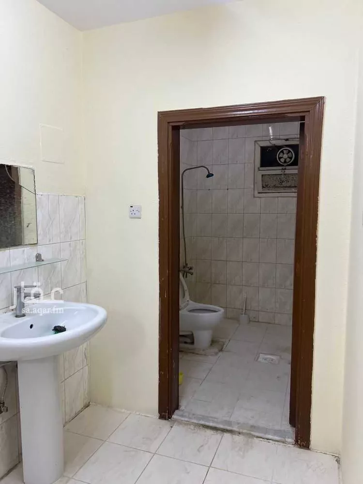 شقة للإيجار في شارع حبيب بن مسلمة, حي السعادة, مدينة الرياض, منطقة الرياض صورة 4