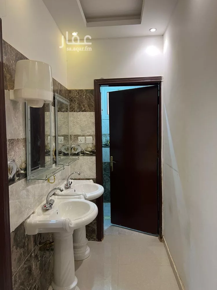 شقة للإيجار في شارع رسباء, حي السعادة, مدينة الرياض, منطقة الرياض صورة 4