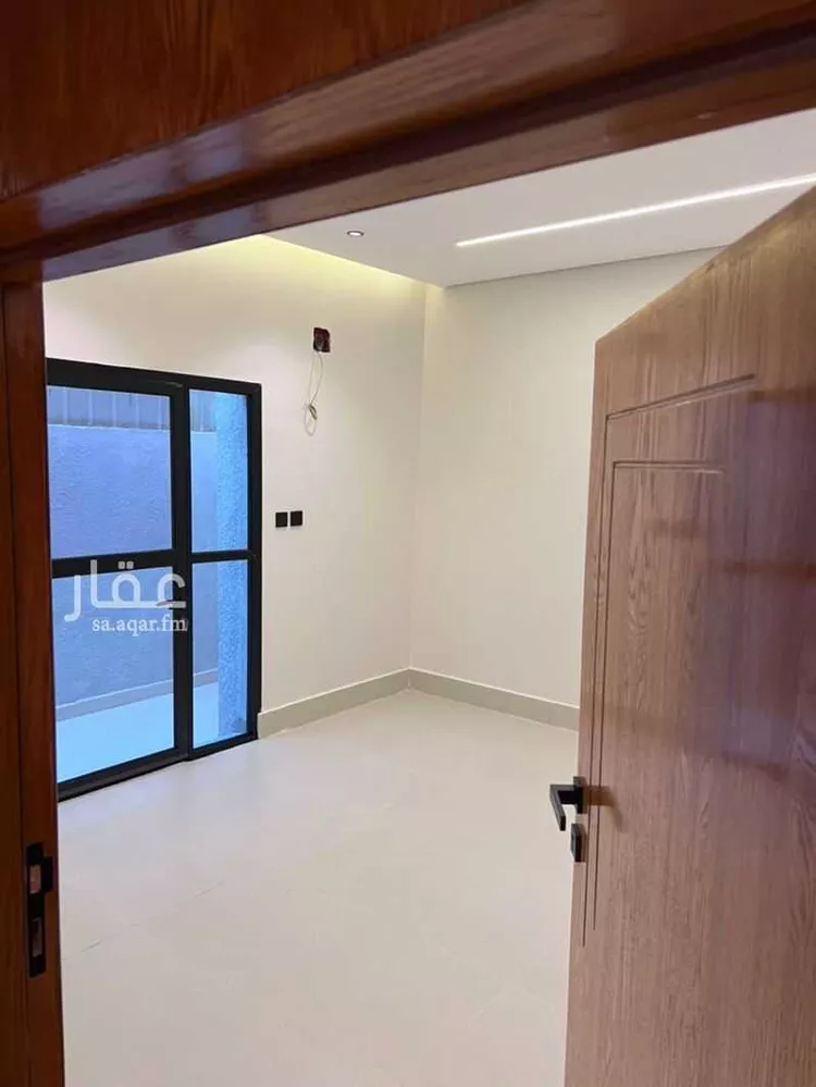 دور للإيجار في شارع خلاد بن عمرو, حي السعادة, مدينة الرياض, منطقة الرياض 1 صورة