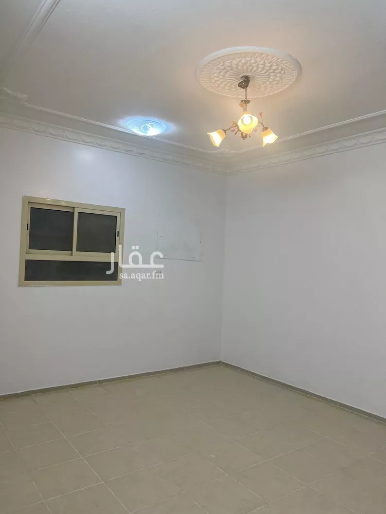 شقة للإيجار في شارع يزيد بن مزيد, حي السعادة, مدينة الرياض, منطقة الرياض