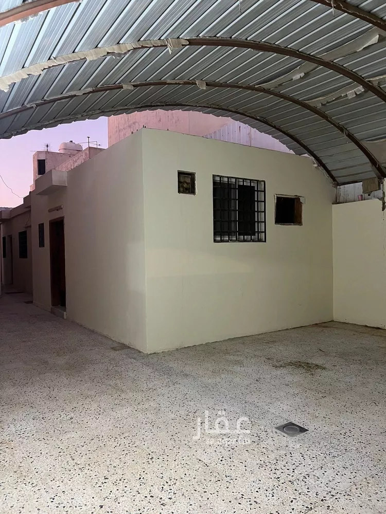 دور للإيجار في شارع أبي عاصم النبيل, حي السعادة, مدينة الرياض, منطقة الرياض صورة 3
