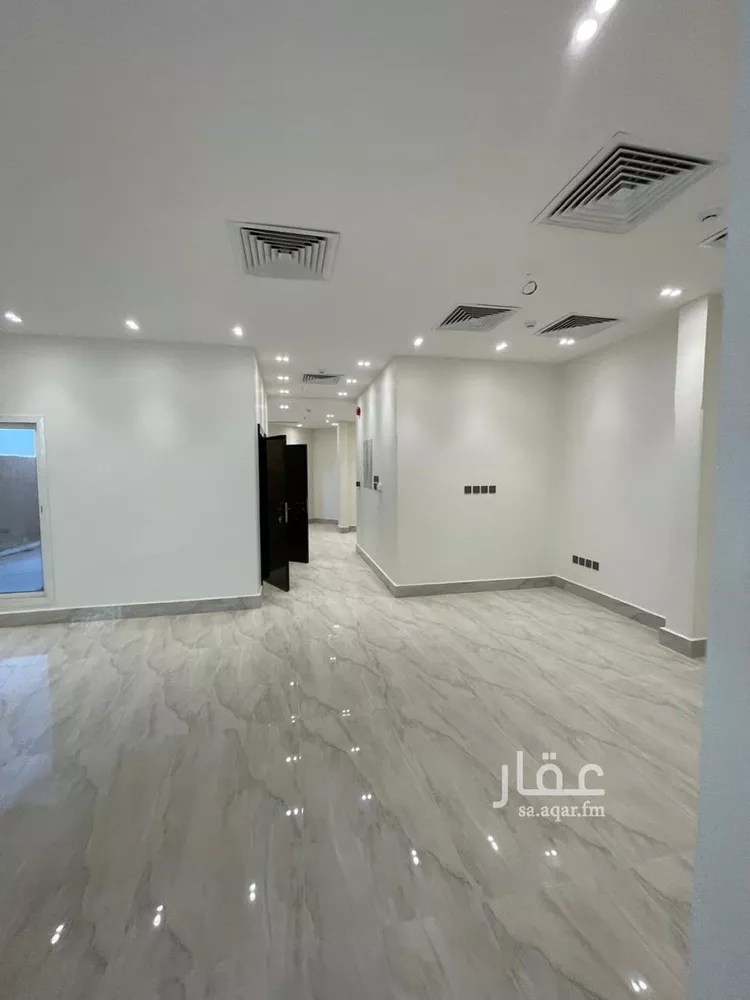 مكتب تجاري للإيجار في شارع الدائرى الشمالى الفرعي, حي التعاون, مدينة الرياض, منطقة الرياض صورة 4