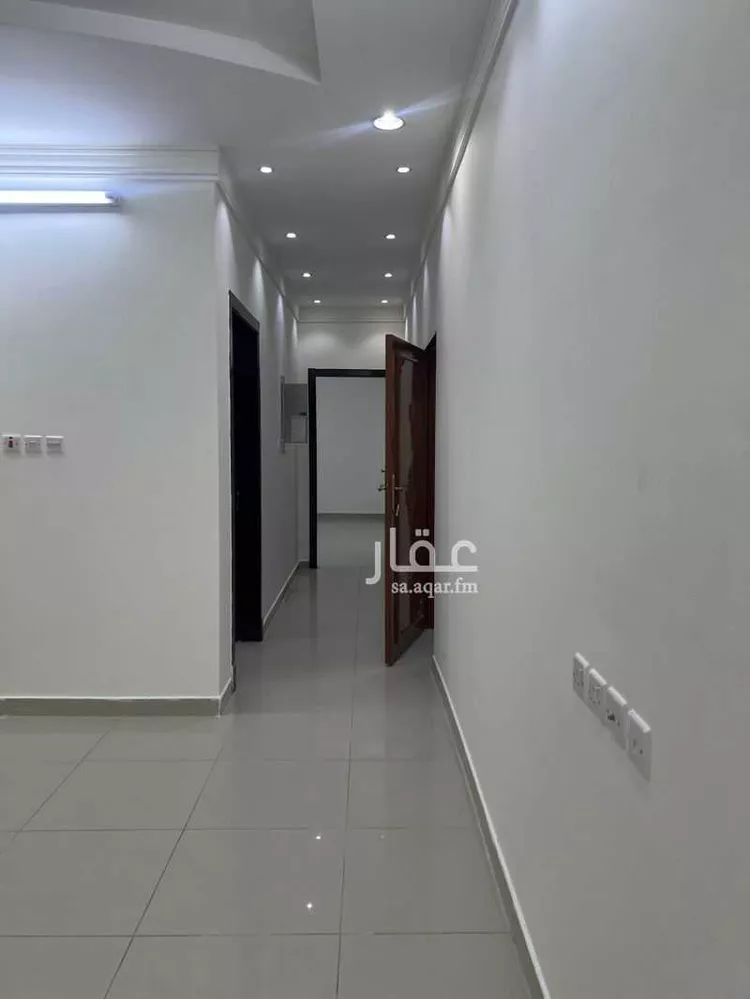 دور للإيجار في شارع خلاد بن عمرو, حي السعادة, مدينة الرياض, منطقة الرياض صورة 3