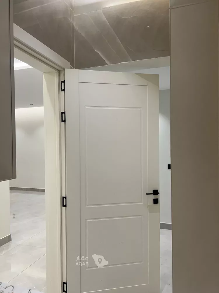 شقة للإيجار في شارع يزيد بن مزيد الشيباني, حي السعادة, مدينة الرياض, منطقة الرياض 12