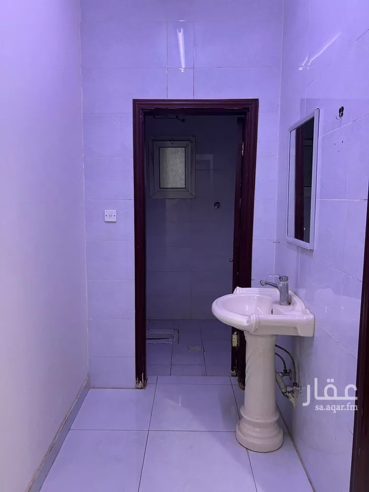 شقة للإيجار في شارع خلاد بن عمرو, حي السعادة, مدينة الرياض, منطقة الرياض صورة 3