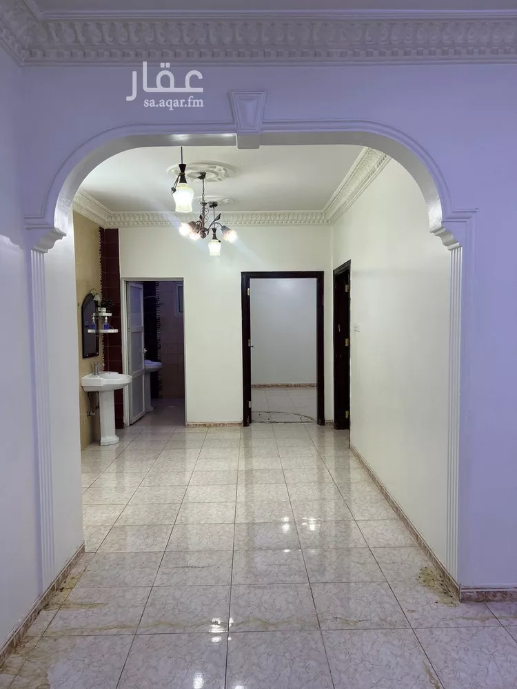 شقة للإيجار في شارع الشلايل, حي السعادة, مدينة الرياض, منطقة الرياض