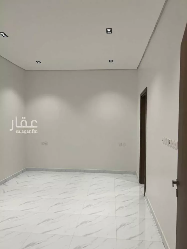 دور للبيع في شارع وادي ركبة, حي السعادة, مدينة الرياض, منطقة الرياض 13