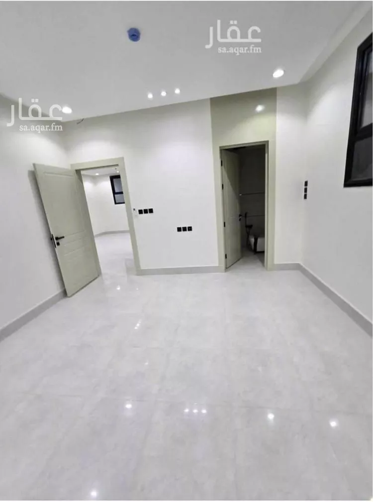 شقة للإيجار في شارع رقم 117, حي ظهرة لبن, مدينة الرياض, منطقة الرياض صورة 2