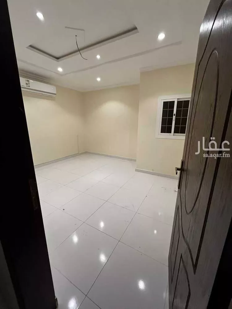 شقة للإيجار في شارع عبدالله ابن ورقاء ابن جنادة, حي مريخ, مدينة جدة, منطقة مكة المكرمة صورة 2