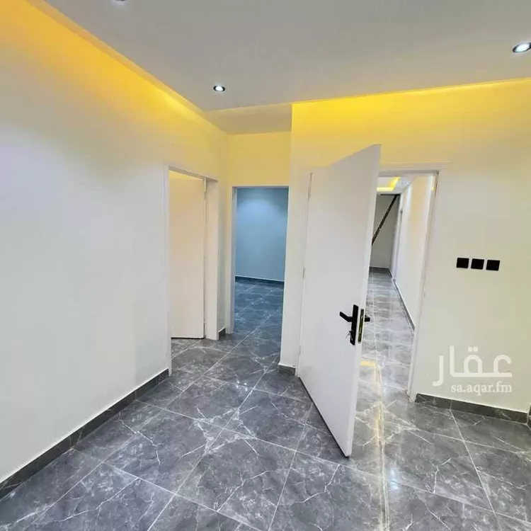 عمارة للإيجار في شارع الفصيح الحلي, حي العريجاء الغربي, مدينة الرياض, منطقة الرياض صورة 3