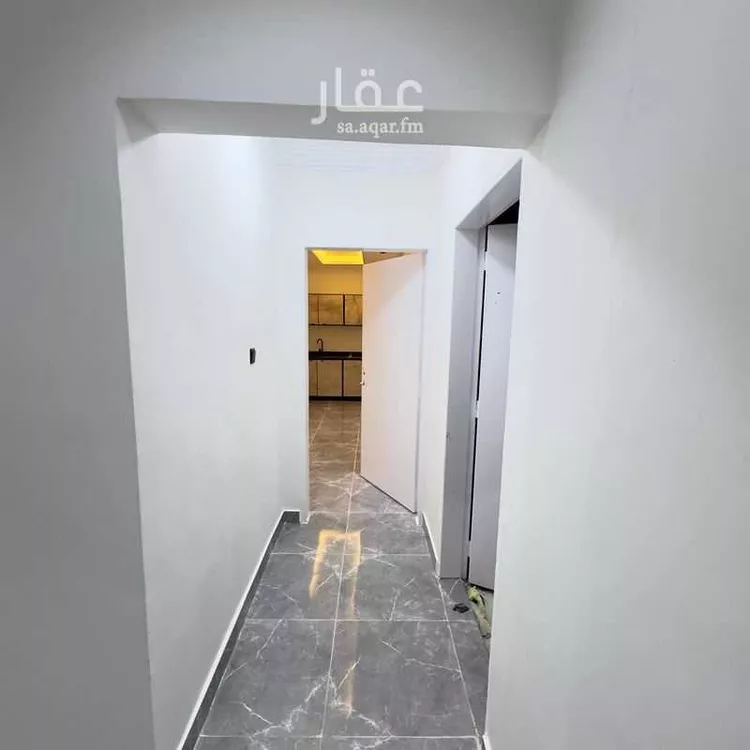 عمارة للإيجار في شارع الفصيح الحلي, حي العريجاء الغربي, مدينة الرياض, منطقة الرياض صورة 5