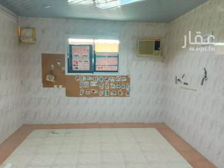 فيلا للإيجار في شارع المرقش الأصغر, حي العريجاء الغربي, مدينة الرياض, منطقة الرياض صورة 5