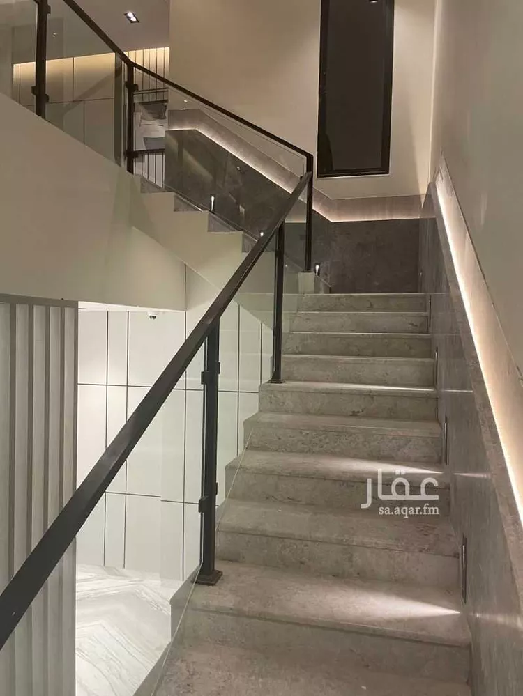 شقة للبيع في شارع الملك عبد الله بن عبدالعزيز, حي الشاطئ الغربي, مدينة الدمام, المنطقة الشرقية صورة 4
