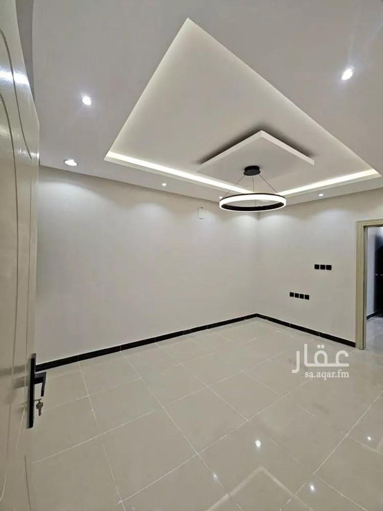 دور للبيع في شارع رقم 83, حي الجنادرية, مدينة الرياض, منطقة الرياض صورة 3