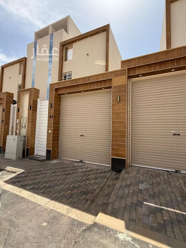 دور للبيع في شارع عبدالحميد السناري, حي عكاظ, مدينة الرياض, منطقة الرياض