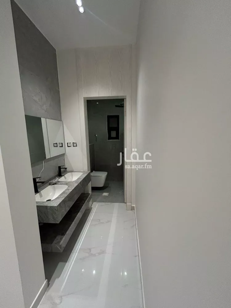 Villa for Sale in Riyadh Al Mahdiyah صورة 4