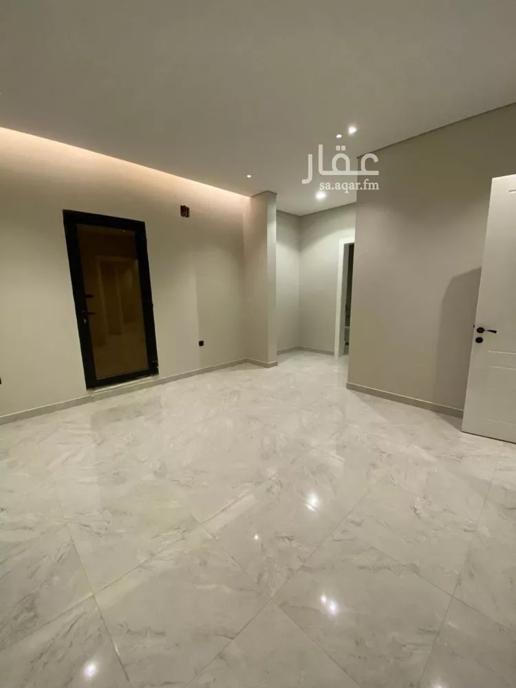 Floor for Sale in Riyadh Al Aqiq صورة 3