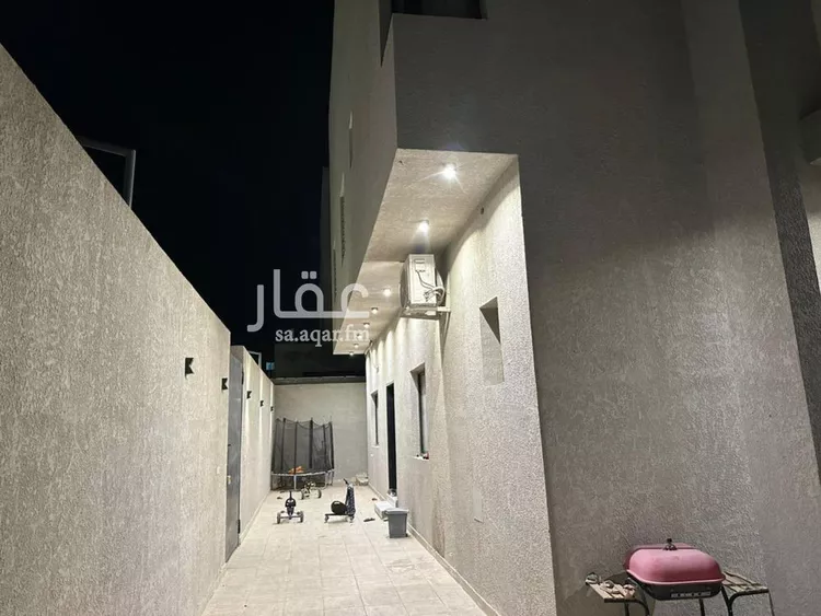 فيلا للبيع في شارع أبي هاشم بن عمار, حي المهدية, مدينة الرياض, منطقة الرياض صورة 5