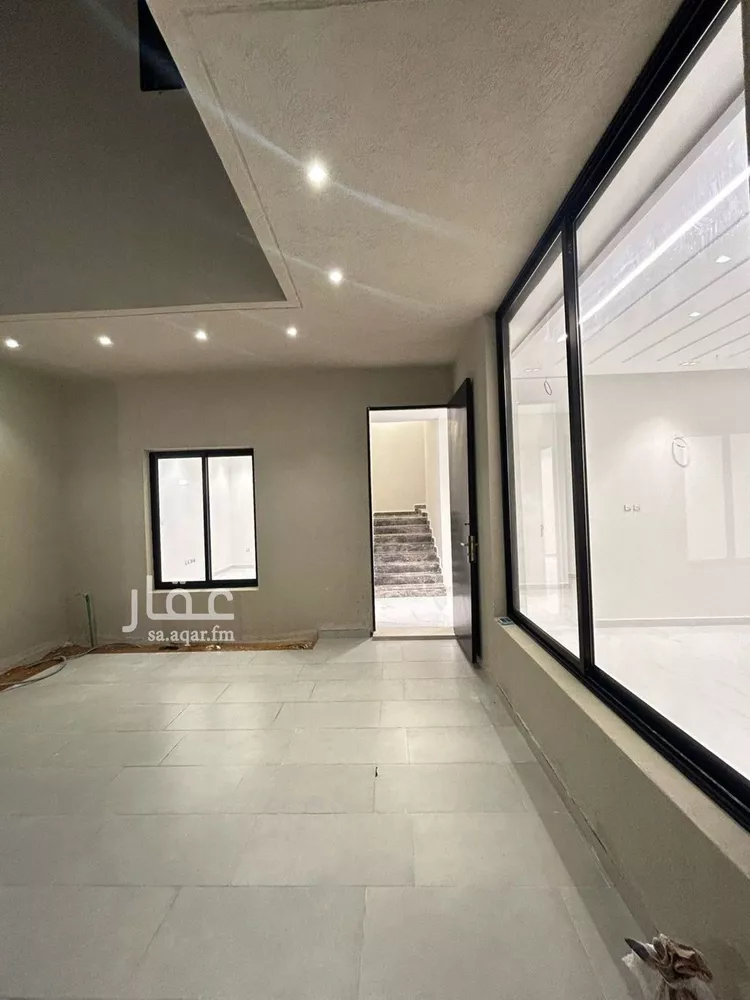 Villa for Sale in Riyadh Al Mahdiyah صورة 3