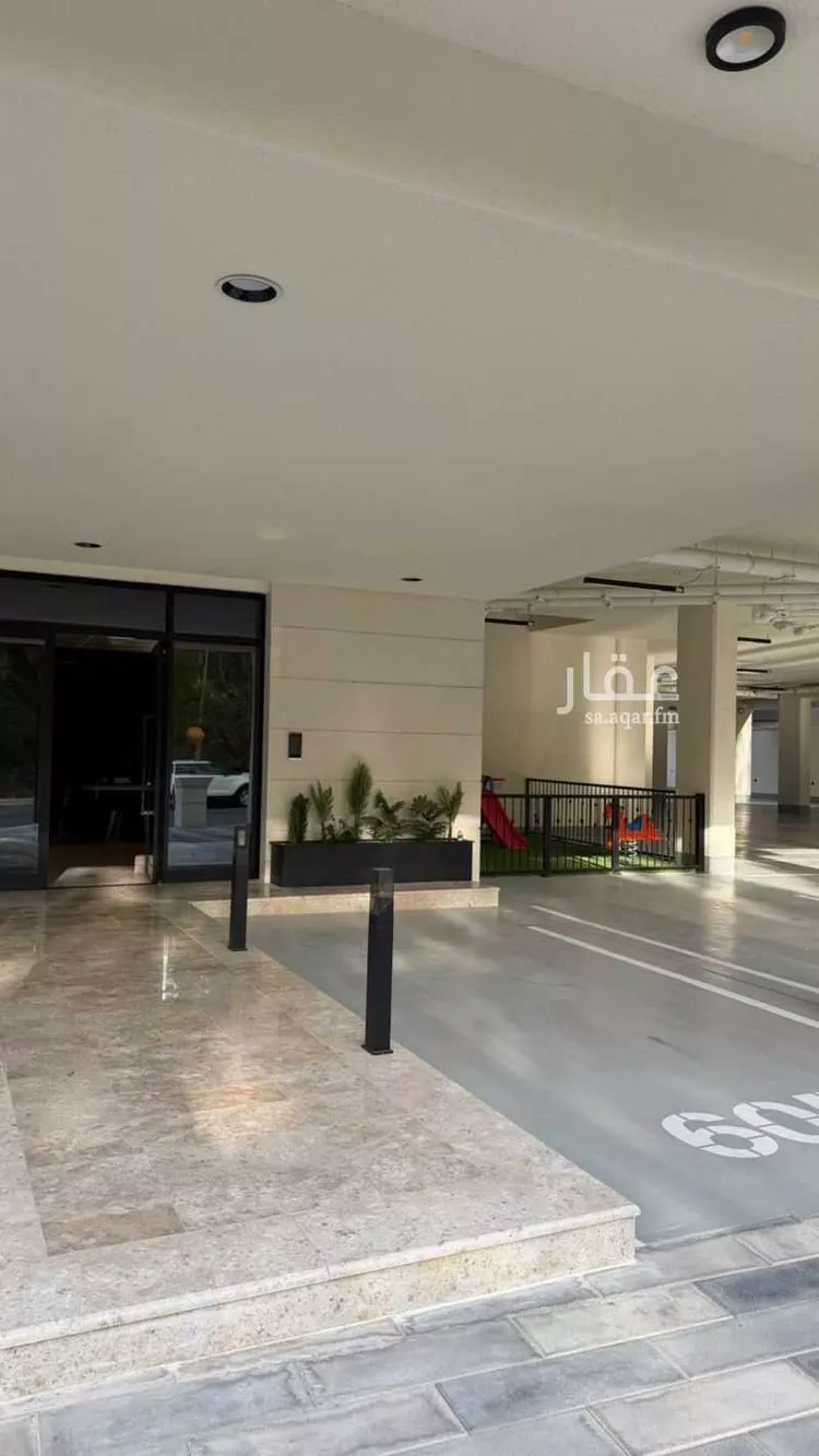 شقة للإيجار في شارع ابن الشهاب, حي البندرية, مدينة الخبر, المنطقة الشرقية صورة 2