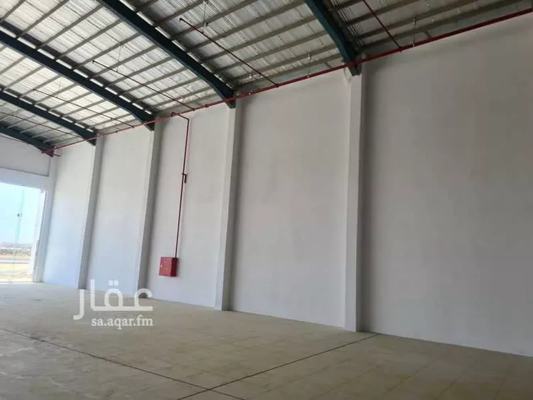 محل للإيجار في شارع شارع المدينة المنورة, حي الزاوية, مدينة خميس مشيط, منطقة عسير صورة 3