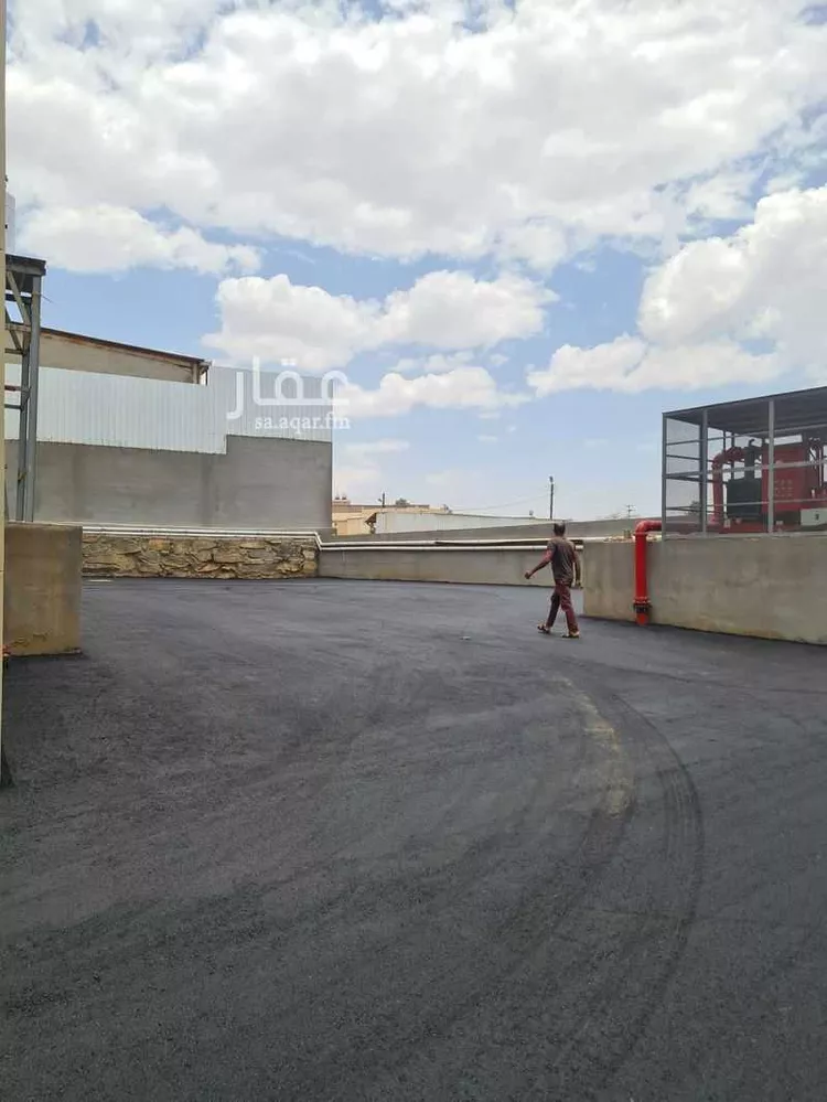 Shop for Rent in Khamis Mushait Al Wahah 7