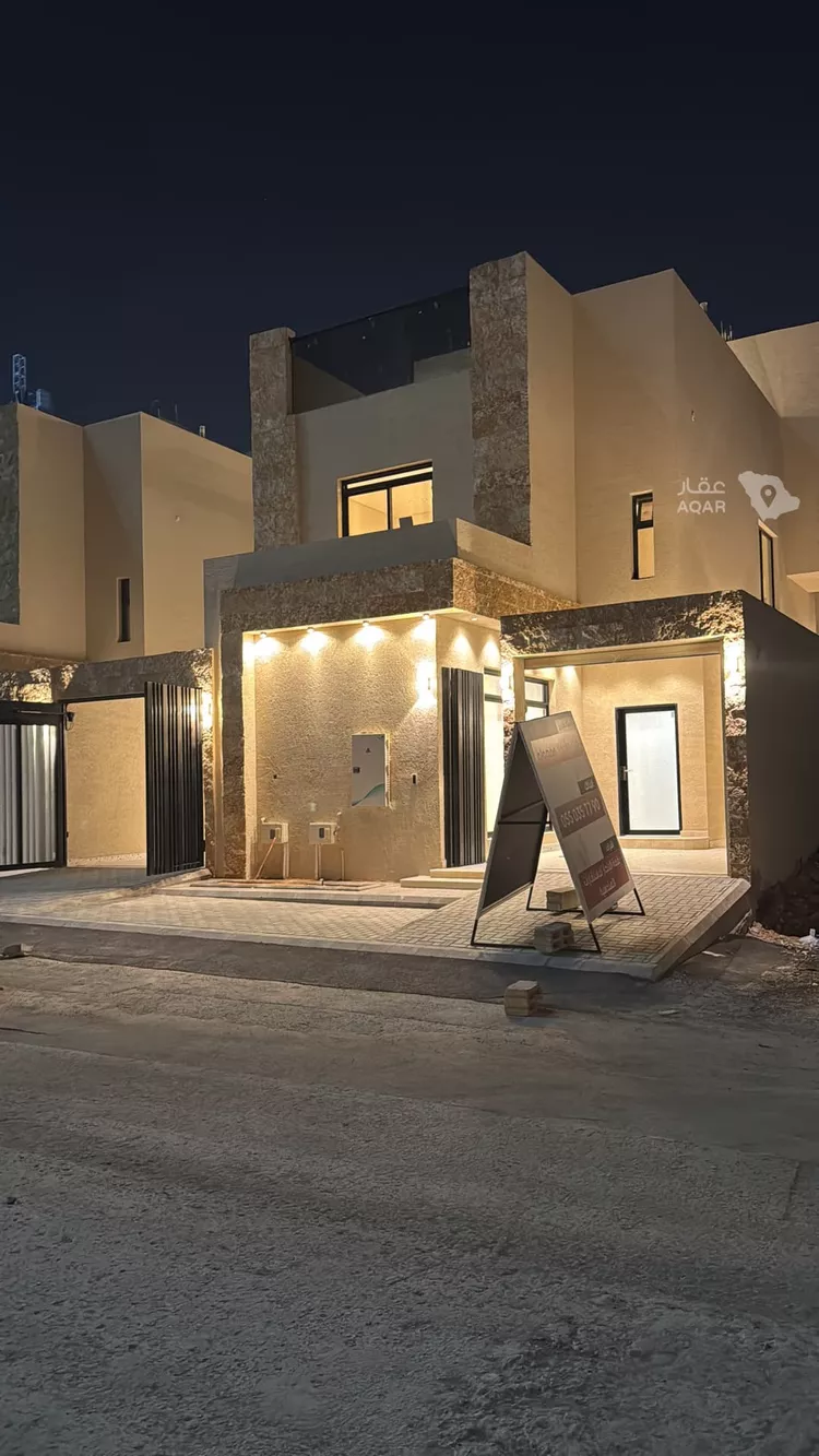 دور للبيع في شارع 2824143, حي الربوة, مدينة الرياض, منطقة الرياض 2
