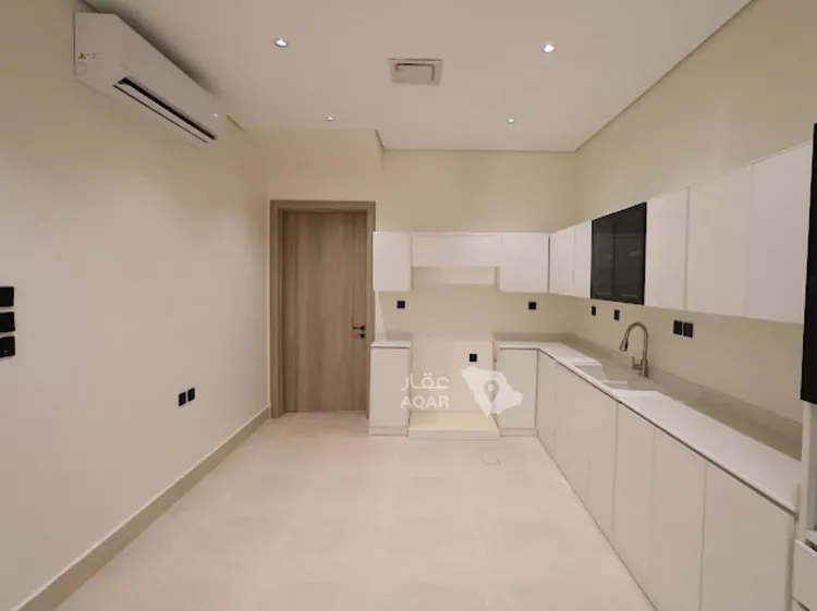 Floor for Rent in Riyadh Al Yasmin 7