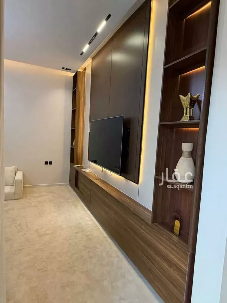 Floor for Sale in Riyadh An Nadhim 6