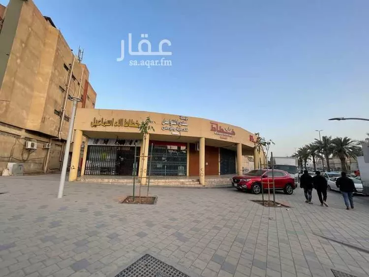 عمارة للبيع في شارع المدينة المنورة مع الفرزدق, حي الصالحية, مدينة الرياض, منطقة الرياض