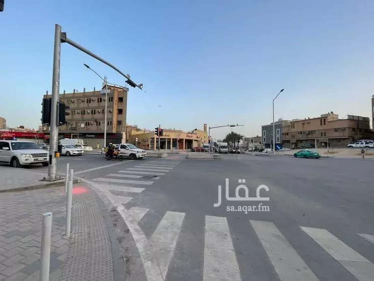 عمارة للبيع في شارع المدينة المنورة مع الفرزدق, حي الصالحية, مدينة الرياض, منطقة الرياض صورة 2