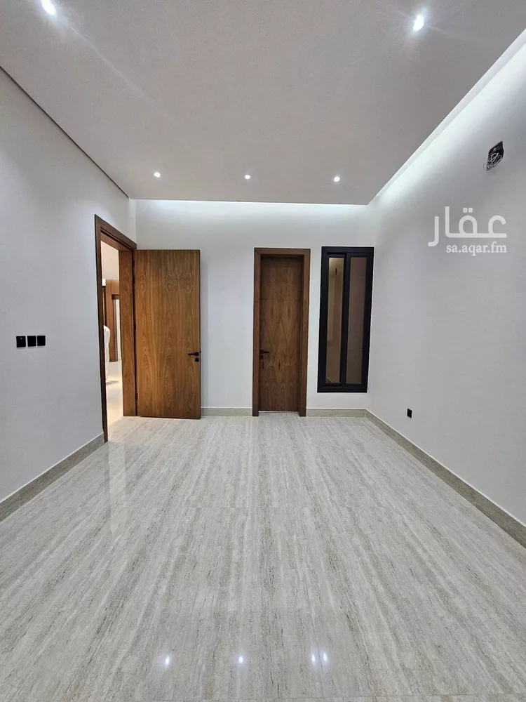 Floor for Rent in Riyadh Ar Rimal 26