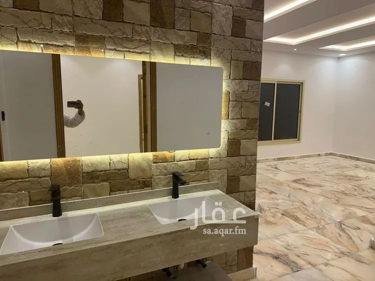 Floor for Rent in Riyadh Al Arid صورة 2