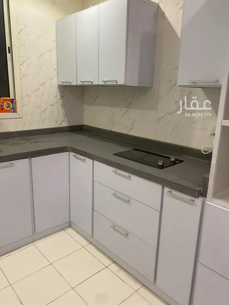 شقة للإيجار في شارع عبدالعزيز العبادي, حي الرمال, مدينة الرياض, منطقة الرياض صورة 2