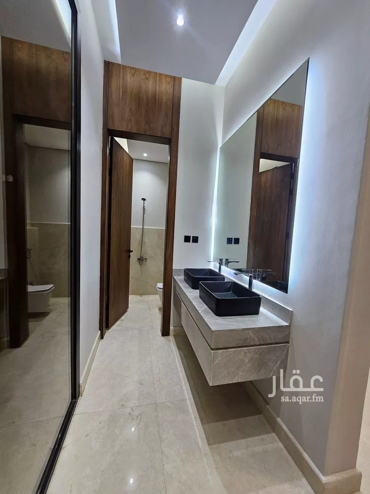 Floor for Rent in Riyadh Ar Rimal 10