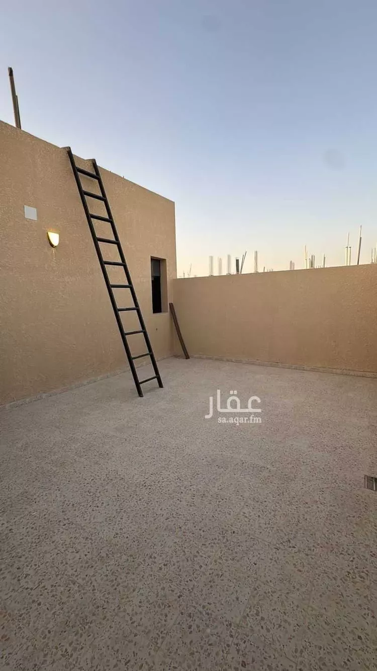 دور للبيع في شارع شارع عرض 15, حي المعيزيلة, مدينة الرياض, منطقة الرياض 19