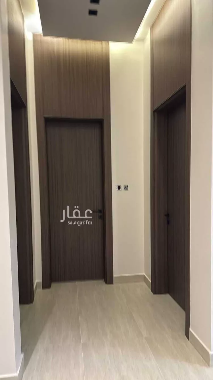 دور للبيع في شارع شارع عرض 15, حي المعيزيلة, مدينة الرياض, منطقة الرياض 7