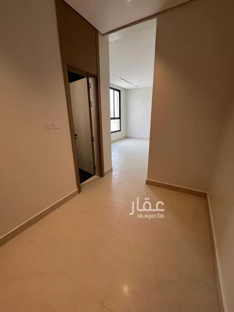 فيلا للبيع في شارع يحي ابن سحاق, حي الرمال, مدينة الرياض, منطقة الرياض صورة 5