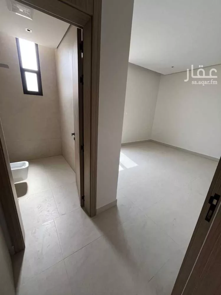 فيلا للبيع في شارع يحي ابن سحاق, حي الرمال, مدينة الرياض, منطقة الرياض 6