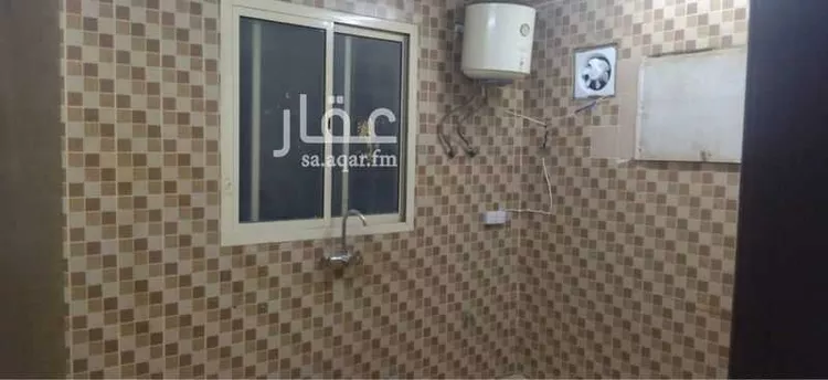 شقة للإيجار في حي العزيزية ، الرياض ، منطقة الرياض صورة 2